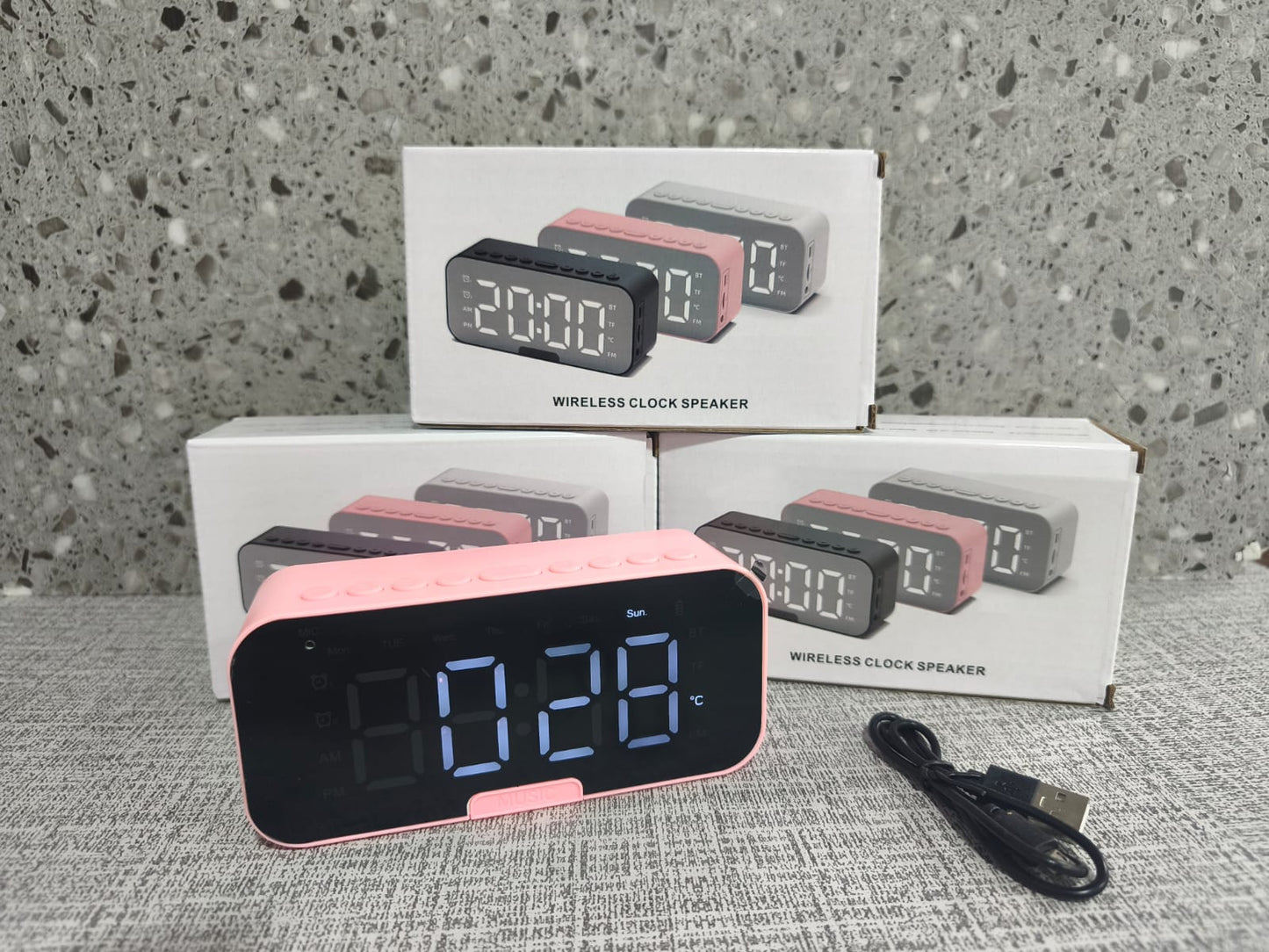 Parlante Despertador P6 Bluetooth con Reloj LED Espejo